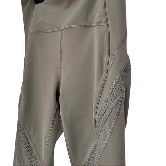 Lululemon Bootcamp Ready High Rise Everlux Workout Tights Leggings. 6. - Picture 3 of 10